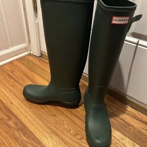 Hunter Dark Green Waterproof Boots